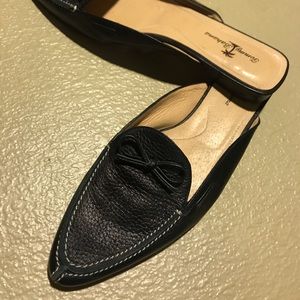Tommy Bahama Leather Mules